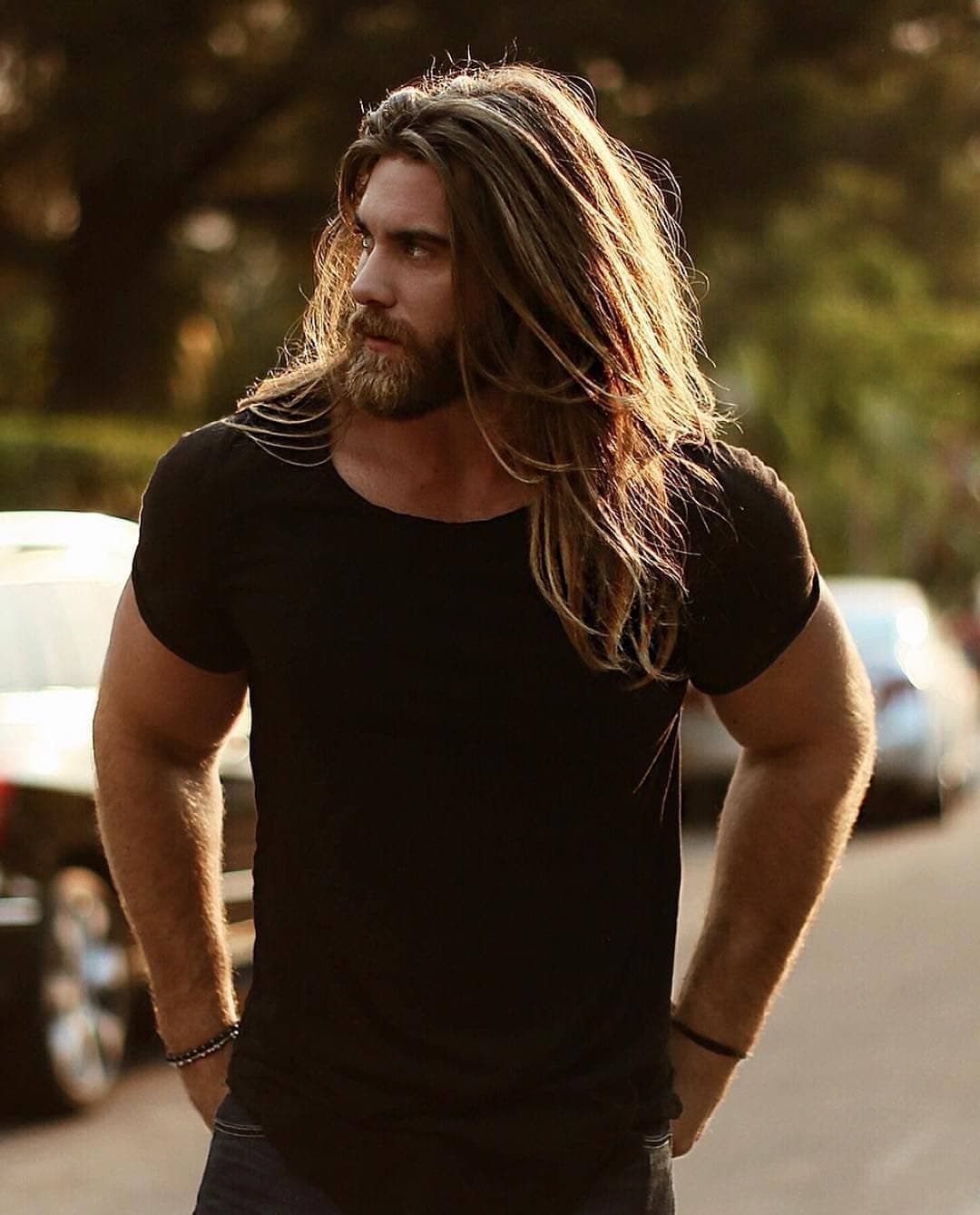 Long Hairstyles for Men Photo №41