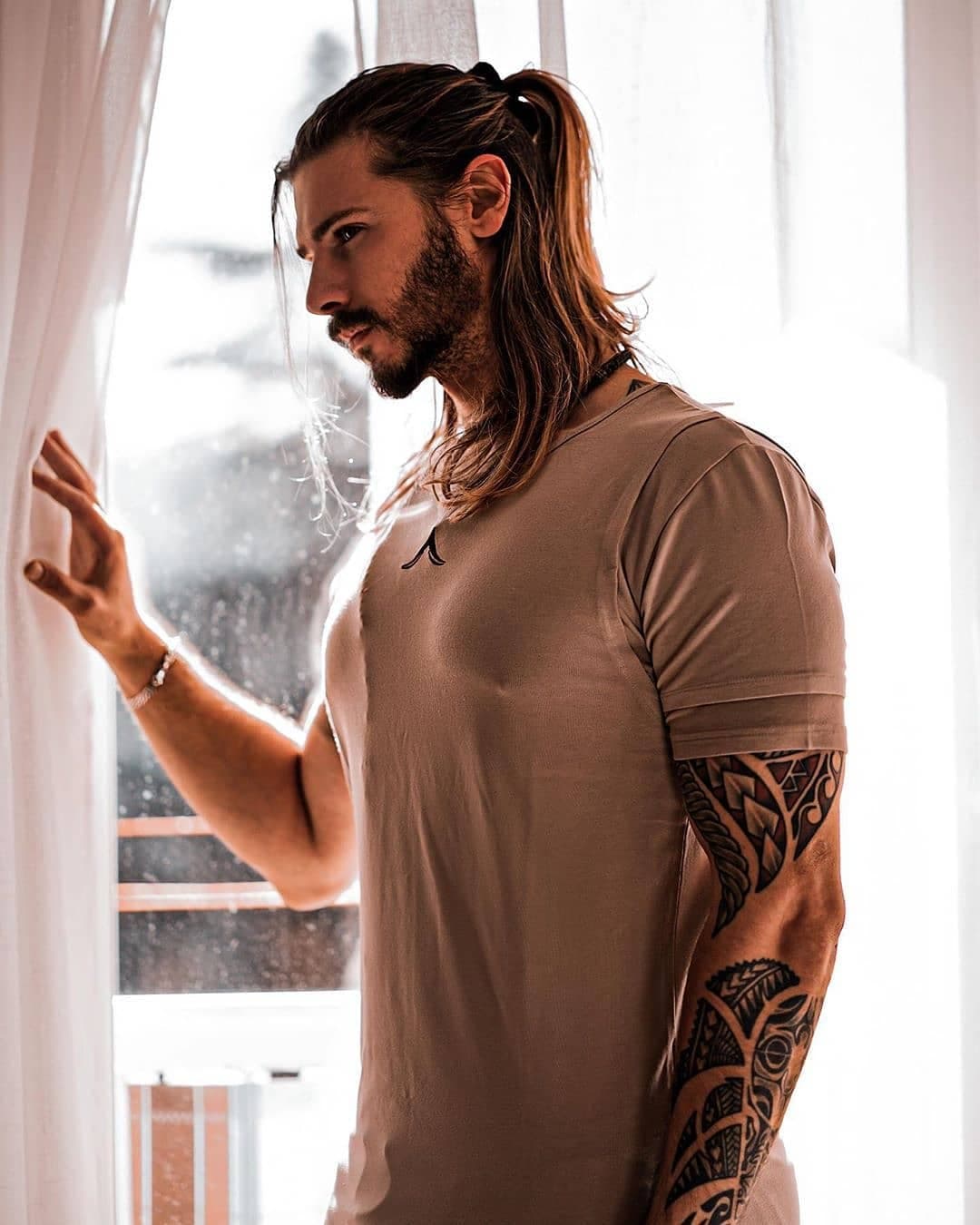 Long Hairstyles for Men Photo №5