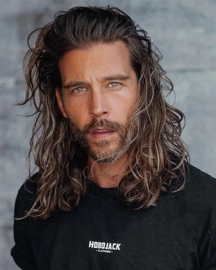 Long Hairstyles for Men Photo №8