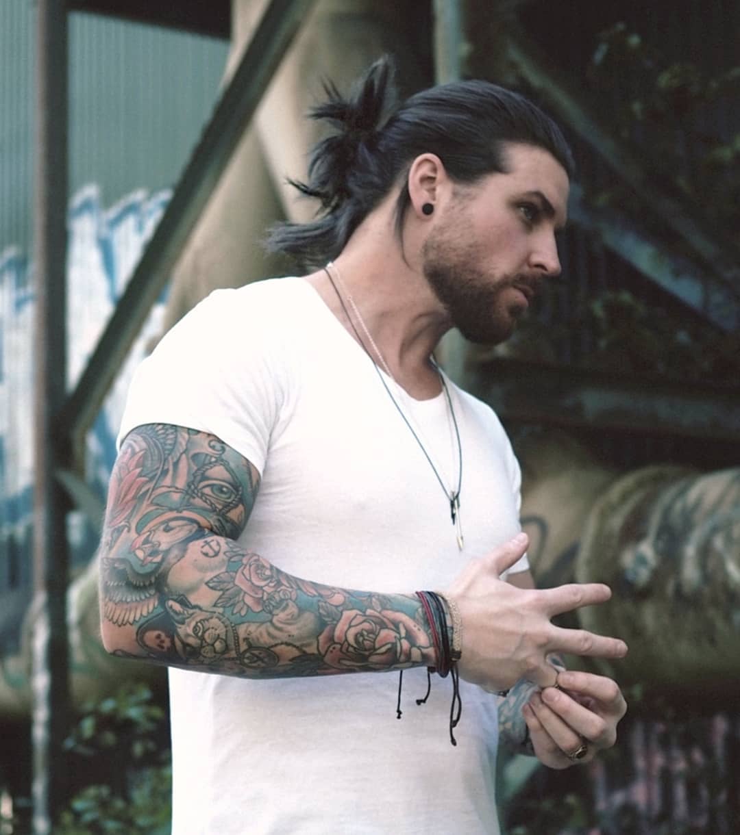 Best Men's Hairstyle with Beard Photo №23