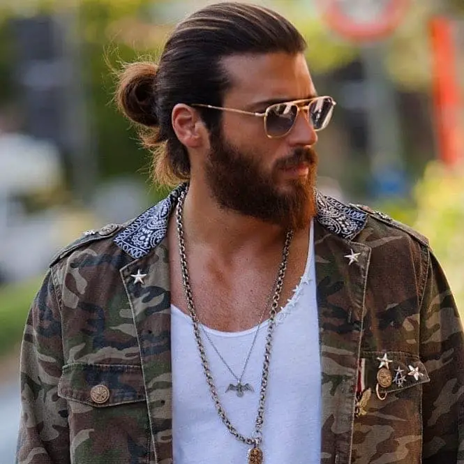 Best Men's Hairstyle with Beard Photo №24