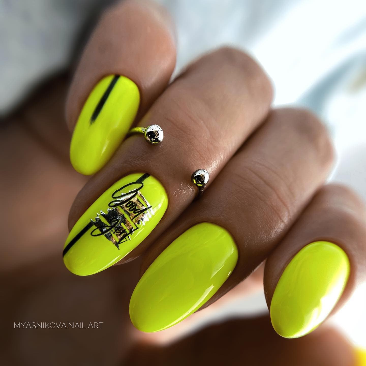 Yellow Nail Designs Photo №31