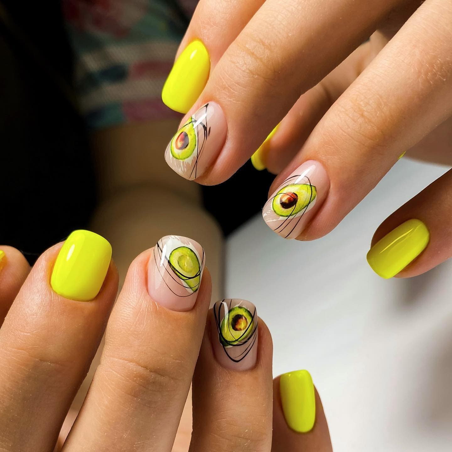 Yellow Nail Designs Photo №37